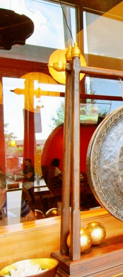 1/3 image of gong